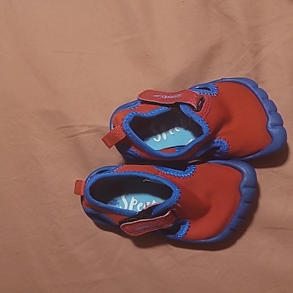 Speedo Baby Infant Water Shoes Size Small (I Would appx 4-6c) - Picture 2 of 6